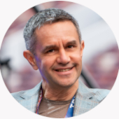 Айдар Гузаиров